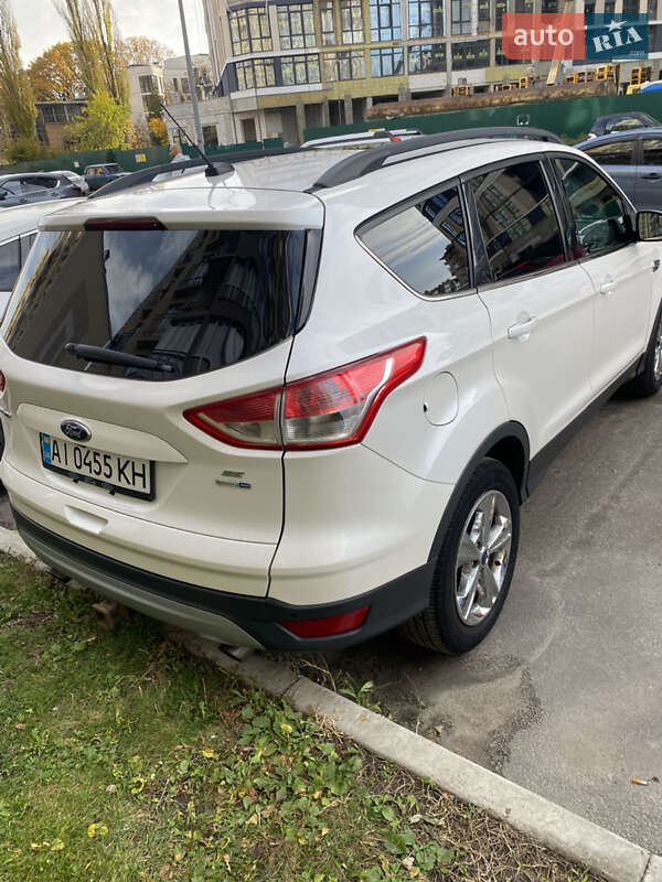 Позашляховик / Кросовер Ford Escape 2014 в Києві