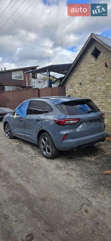 Внедорожник / Кроссовер Ford Escape 2023 в Киеве