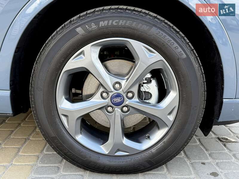 Внедорожник / Кроссовер Ford Escape 2024 в Виннице