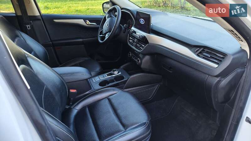 Внедорожник / Кроссовер Ford Escape 2020 в Киеве фото 11 Внедорожник / Кроссовер Ford Escape 2020 в Киеве