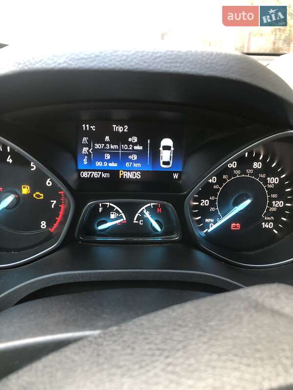 Внедорожник / Кроссовер Ford Escape 2017 в Пятихатках