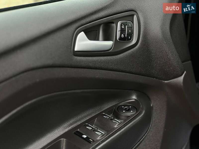 Внедорожник / Кроссовер Ford Escape 2019 в Стрые фото 29 Внедорожник / Кроссовер Ford Escape 2019 в Стрые