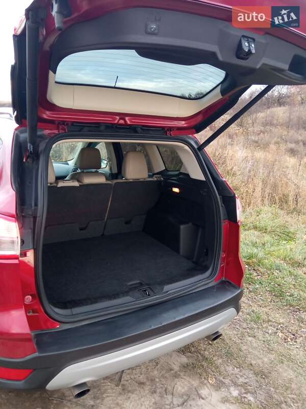 Внедорожник / Кроссовер Ford Escape 2015 в Львове