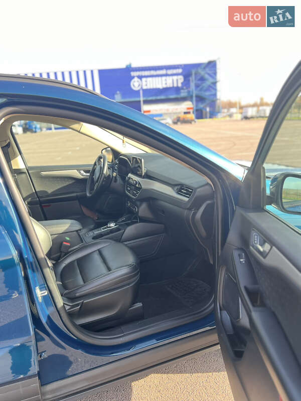 Позашляховик / Кросовер Ford Escape 2019 в Рівному фото 15 Позашляховик / Кросовер Ford Escape 2019 в Рівному
