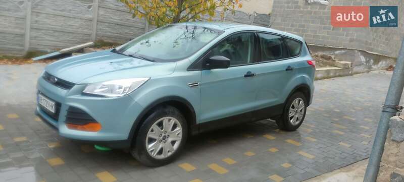Внедорожник / Кроссовер Ford Escape 2012 в Гнивани