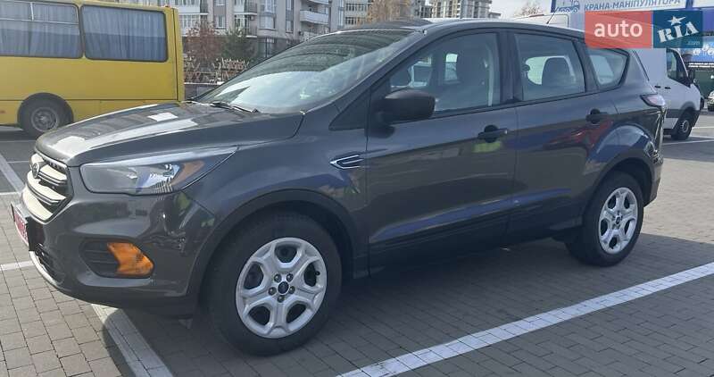 Внедорожник / Кроссовер Ford Escape 2018 в Киеве