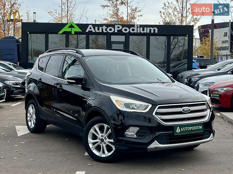 Внедорожник / Кроссовер Ford Escape 2016 в Киеве