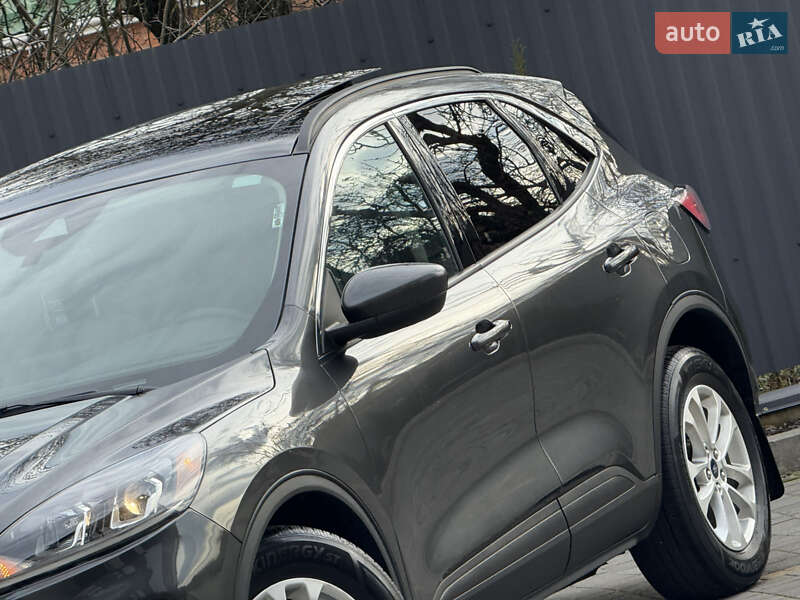 Внедорожник / Кроссовер Ford Escape 2020 в Дрогобыче