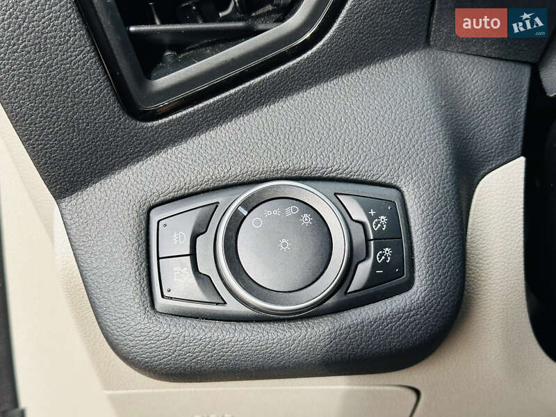 Внедорожник / Кроссовер Ford Escape 2016 в Харькове фото 37 Внедорожник / Кроссовер Ford Escape 2016 в Харькове
