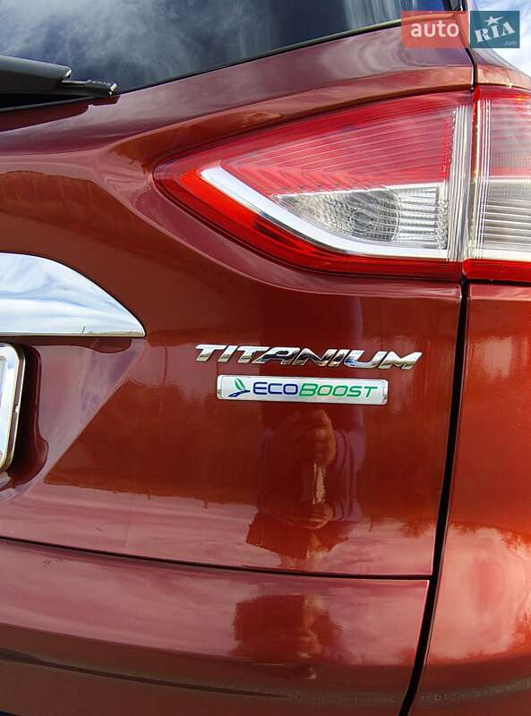 Внедорожник / Кроссовер Ford Escape 2014 в Кривом Роге