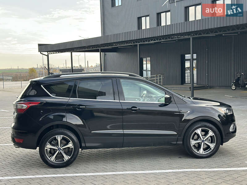 Позашляховик / Кросовер Ford Escape 2018 в Дубні фото 9 Позашляховик / Кросовер Ford Escape 2018 в Дубні