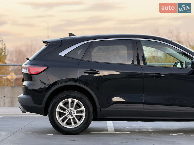 Позашляховик / Кросовер Ford Escape 2021 в Києві фото 12 Позашляховик / Кросовер Ford Escape 2021 в Києві
