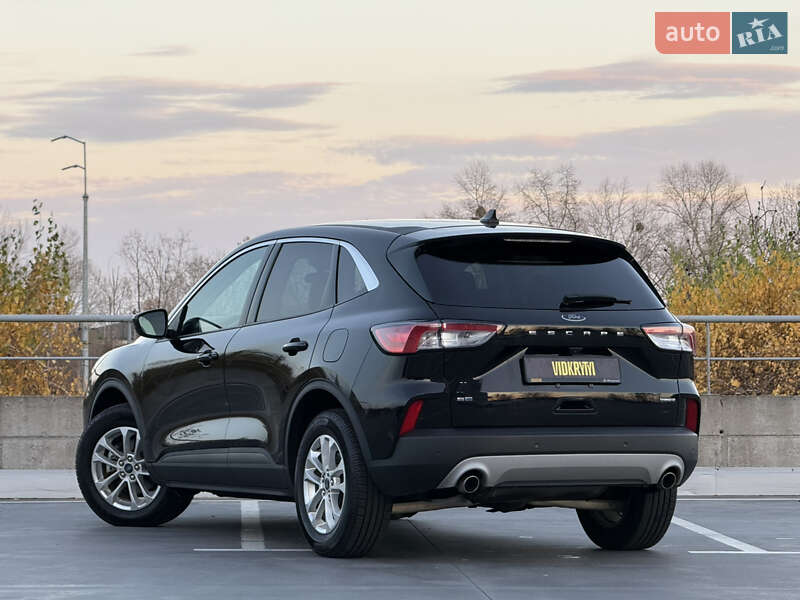 Позашляховик / Кросовер Ford Escape 2021 в Києві фото 17 Позашляховик / Кросовер Ford Escape 2021 в Києві