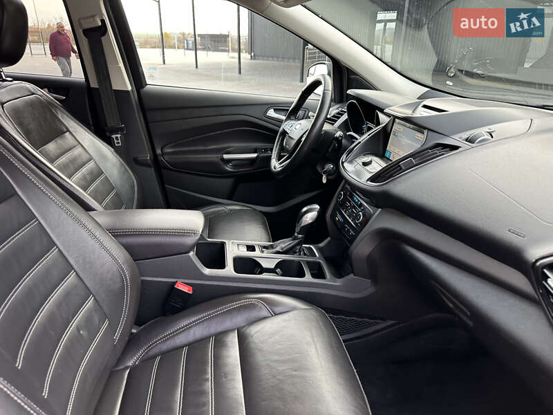 Позашляховик / Кросовер Ford Escape 2018 в Дубні фото 64 Позашляховик / Кросовер Ford Escape 2018 в Дубні