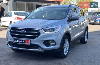 Внедорожник / Кроссовер Ford Escape 2017 в Виннице