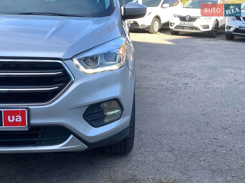 Позашляховик / Кросовер Ford Escape 2017 в Вінниці фото 11 Позашляховик / Кросовер Ford Escape 2017 в Вінниці