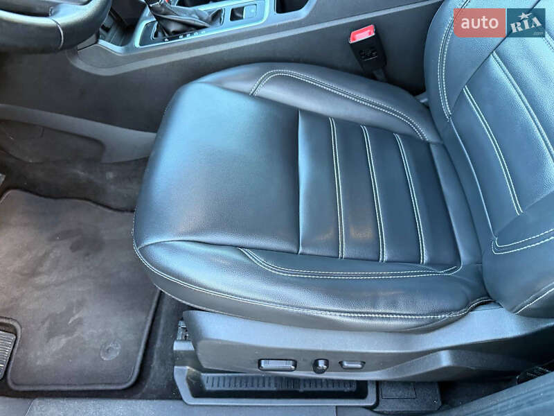 Позашляховик / Кросовер Ford Escape 2018 в Стрию фото 39 Позашляховик / Кросовер Ford Escape 2018 в Стрию