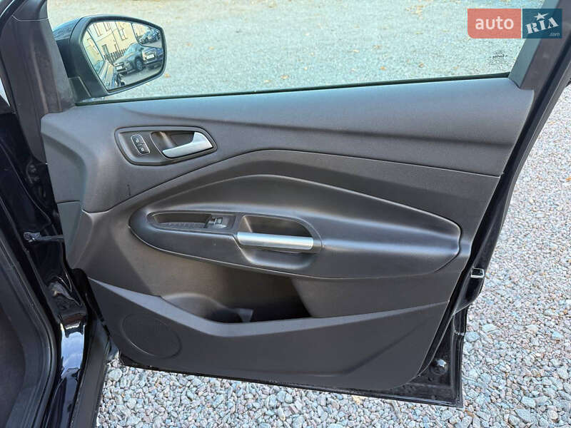 Позашляховик / Кросовер Ford Escape 2018 в Стрию фото 61 Позашляховик / Кросовер Ford Escape 2018 в Стрию