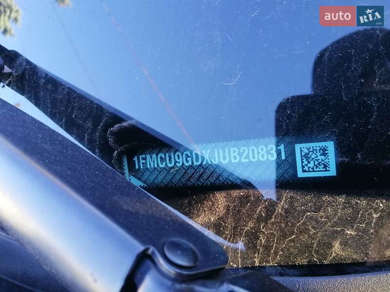 Внедорожник / Кроссовер Ford Escape 2018 в Львове