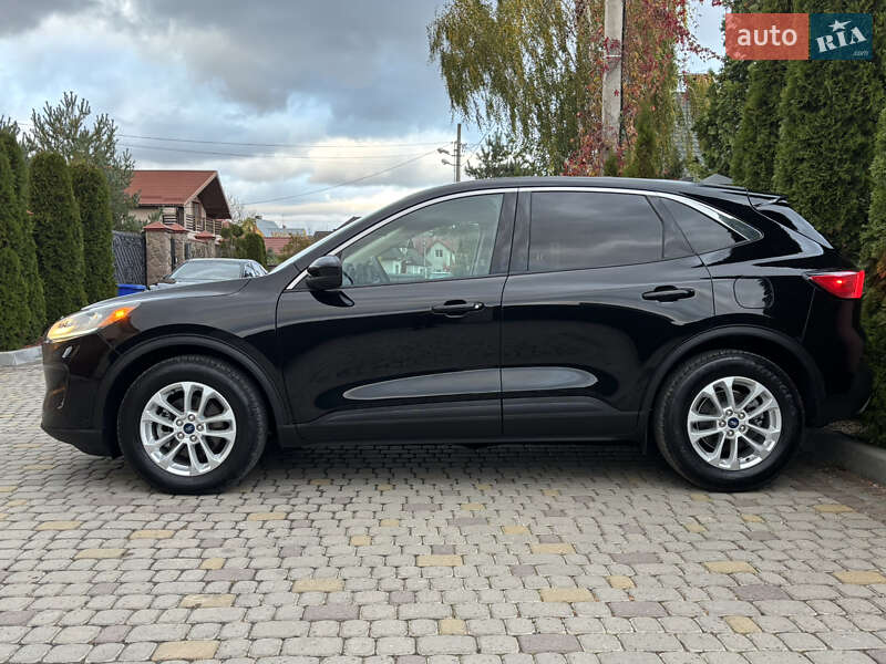 Внедорожник / Кроссовер Ford Escape 2020 в Львове