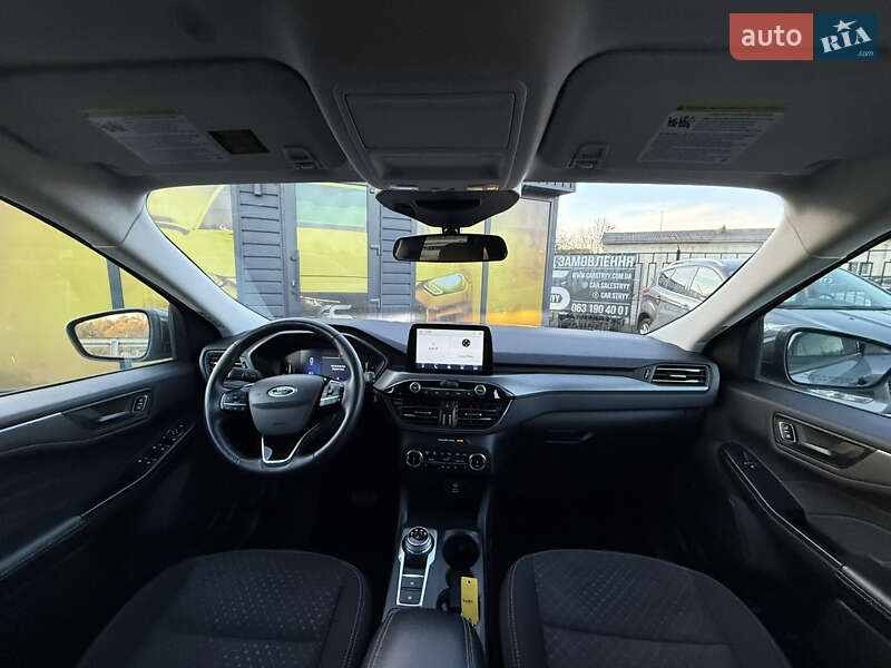 Внедорожник / Кроссовер Ford Escape 2023 в Стрые