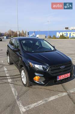 Внедорожник / Кроссовер Ford Escape 2018 в Днепре