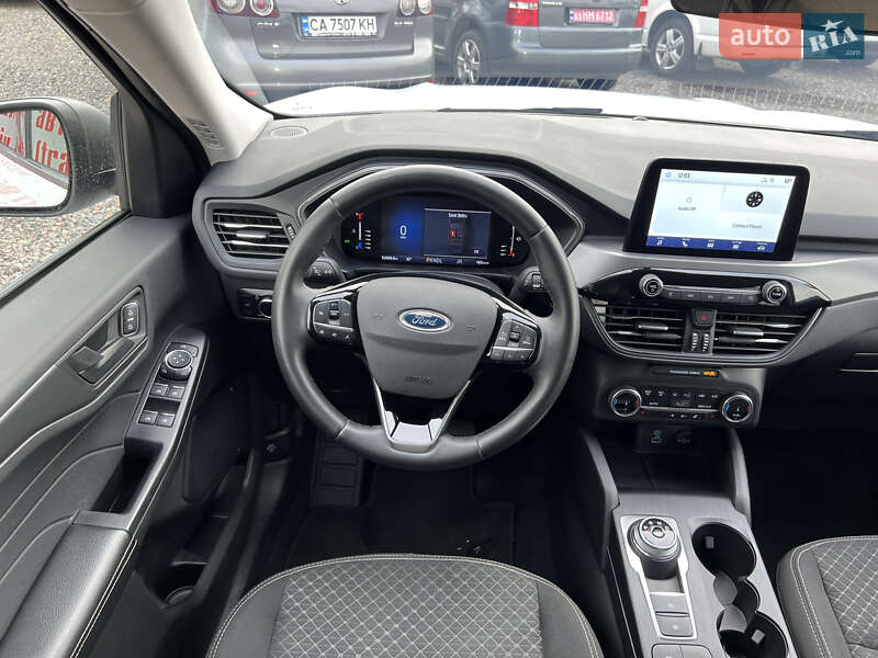 Внедорожник / Кроссовер Ford Escape 2023 в Черкассах