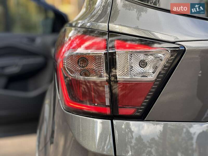 Позашляховик / Кросовер Ford Escape 2019 в Вінниці