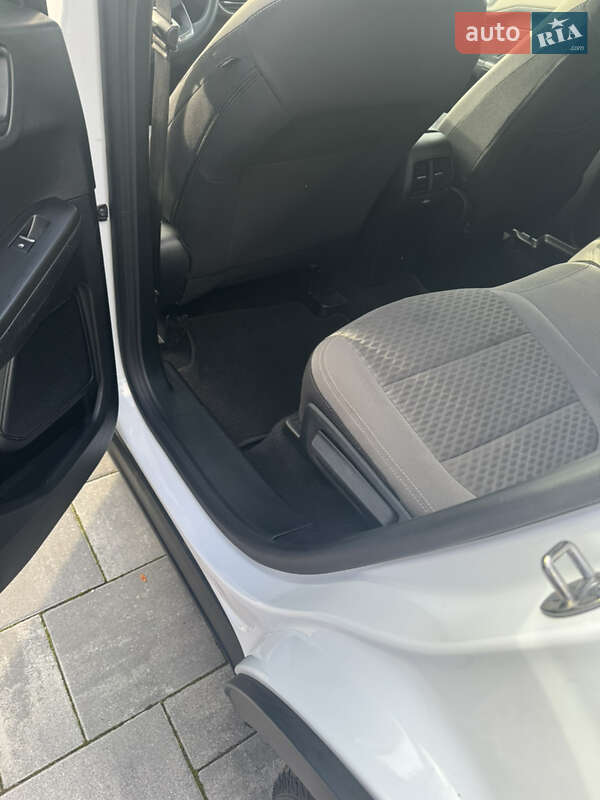 Позашляховик / Кросовер Ford Escape 2021 в Львові