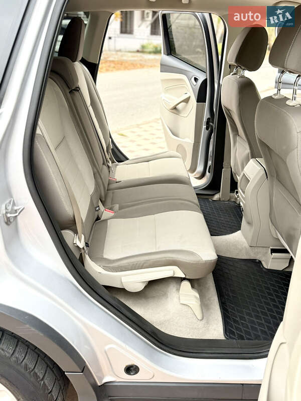 Позашляховик / Кросовер Ford Escape 2014 в Одесі фото 52 Позашляховик / Кросовер Ford Escape 2014 в Одесі