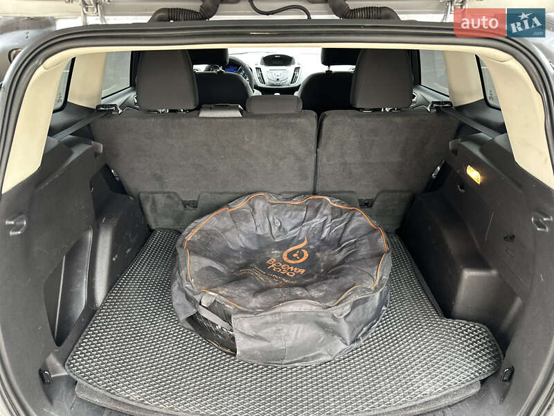 Позашляховик / Кросовер Ford Escape 2012 в Умані фото 15 Позашляховик / Кросовер Ford Escape 2012 в Умані