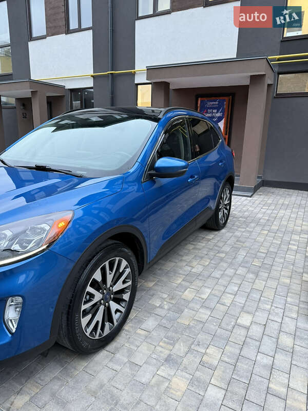 Позашляховик / Кросовер Ford Escape 2019 в Одесі