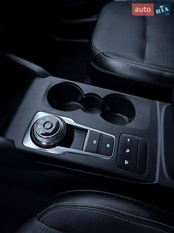 Позашляховик / Кросовер Ford Escape 2019 в Одесі