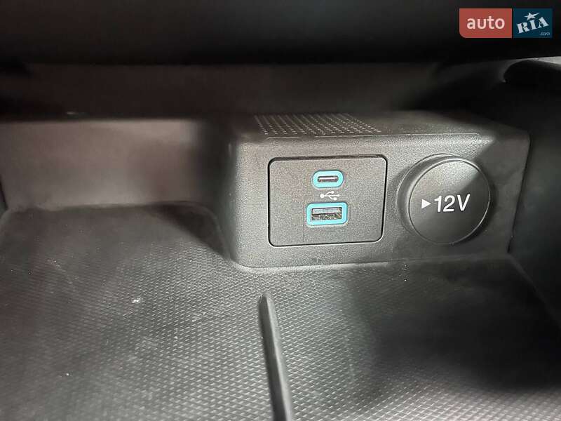 Позашляховик / Кросовер Ford Escape 2023 в Вінниці