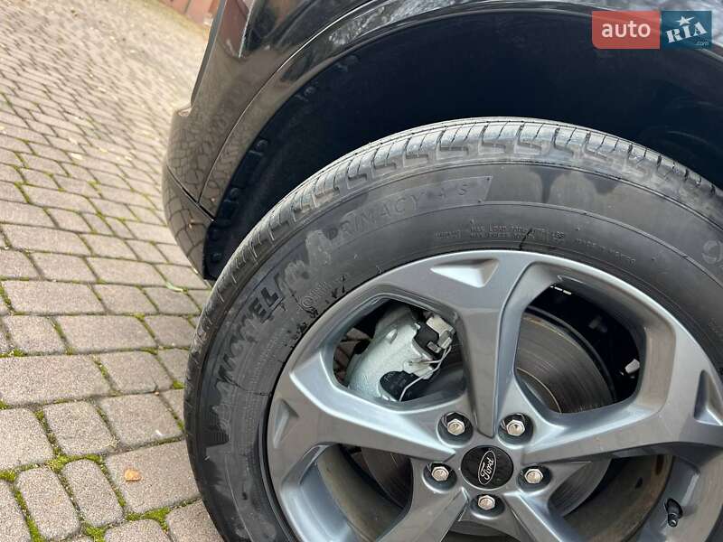 Позашляховик / Кросовер Ford Escape 2023 в Вінниці