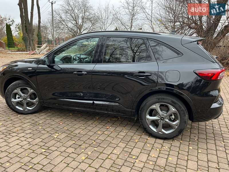 Позашляховик / Кросовер Ford Escape 2023 в Вінниці