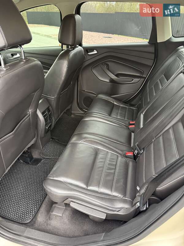 Позашляховик / Кросовер Ford Escape 2017 в Хмельницькому фото 4 Позашляховик / Кросовер Ford Escape 2017 в Хмельницькому