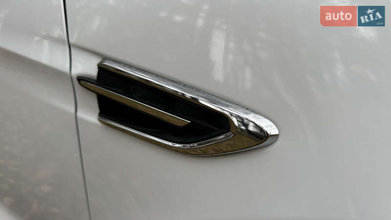 Позашляховик / Кросовер Ford Escape 2018 в Дубні