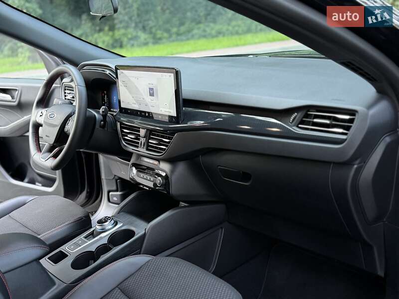 Позашляховик / Кросовер Ford Escape 2023 в Львові