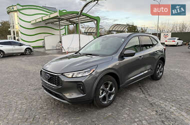 Внедорожник / Кроссовер Ford Escape 2023 в Золочеве
