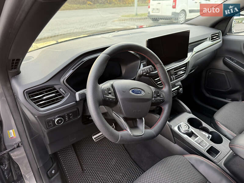 Позашляховик / Кросовер Ford Escape 2023 в Золочеві