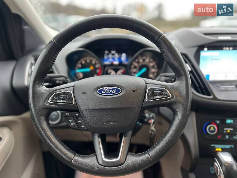 Позашляховик / Кросовер Ford Escape 2017 в Стрию фото 17 Позашляховик / Кросовер Ford Escape 2017 в Стрию