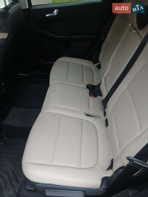 Внедорожник / Кроссовер Ford Escape 2021 в Одессе фото 13 Внедорожник / Кроссовер Ford Escape 2021 в Одессе