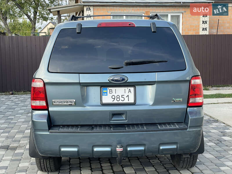 Внедорожник / Кроссовер Ford Escape 2012 в Лубнах