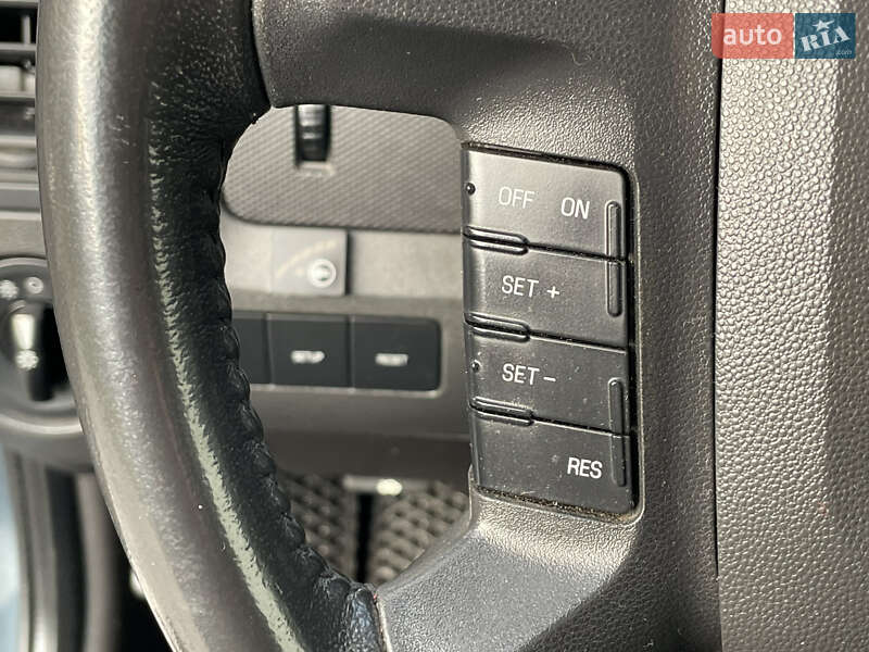 Внедорожник / Кроссовер Ford Escape 2012 в Лубнах