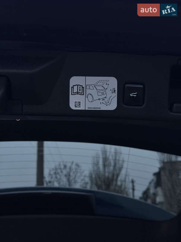 Внедорожник / Кроссовер Ford Escape 2019 в Первомайске