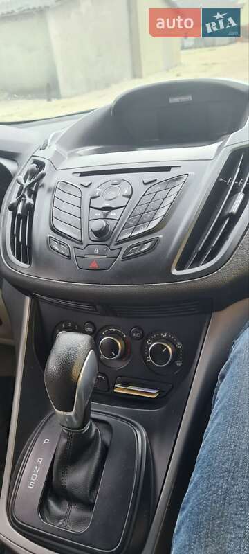 Внедорожник / Кроссовер Ford Escape 2014 в Радехове