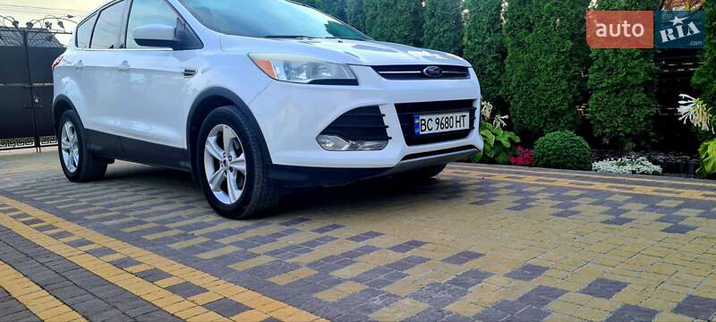 Внедорожник / Кроссовер Ford Escape 2014 в Радехове