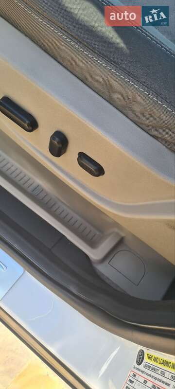 Внедорожник / Кроссовер Ford Escape 2014 в Радехове