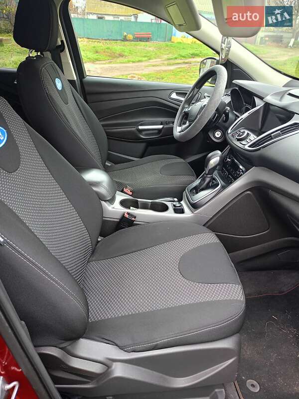 Позашляховик / Кросовер Ford Escape 2013 в Єланці